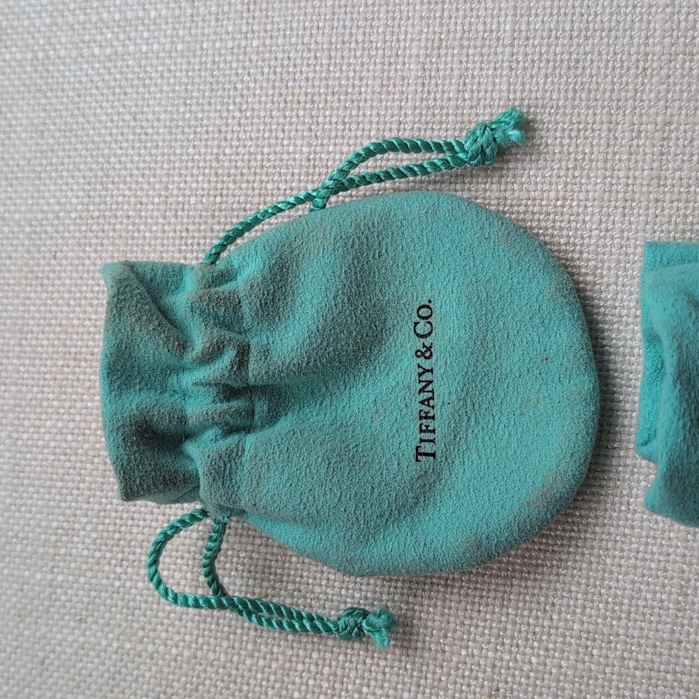 Tiffany 2 Drawstring Pouches. - Picture 2 of 8